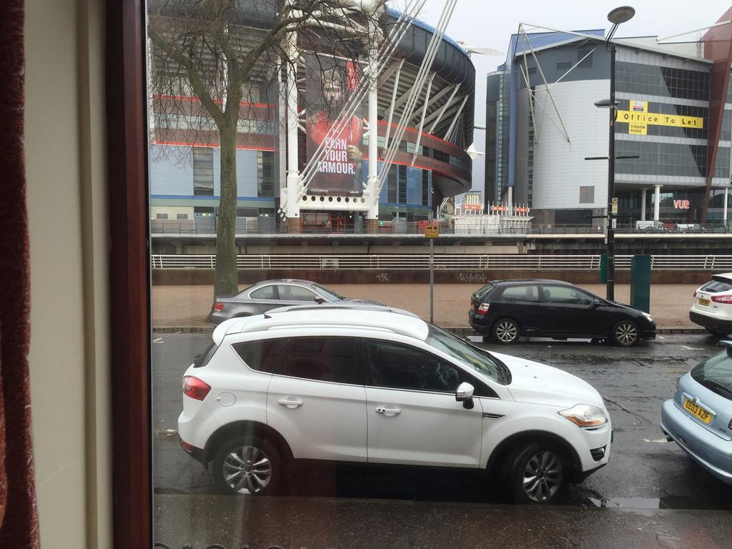 1 Fitzhamon Embankment Apartments Opposite Principality Stadium - Long Stay Offer Cardiff Rom bilde