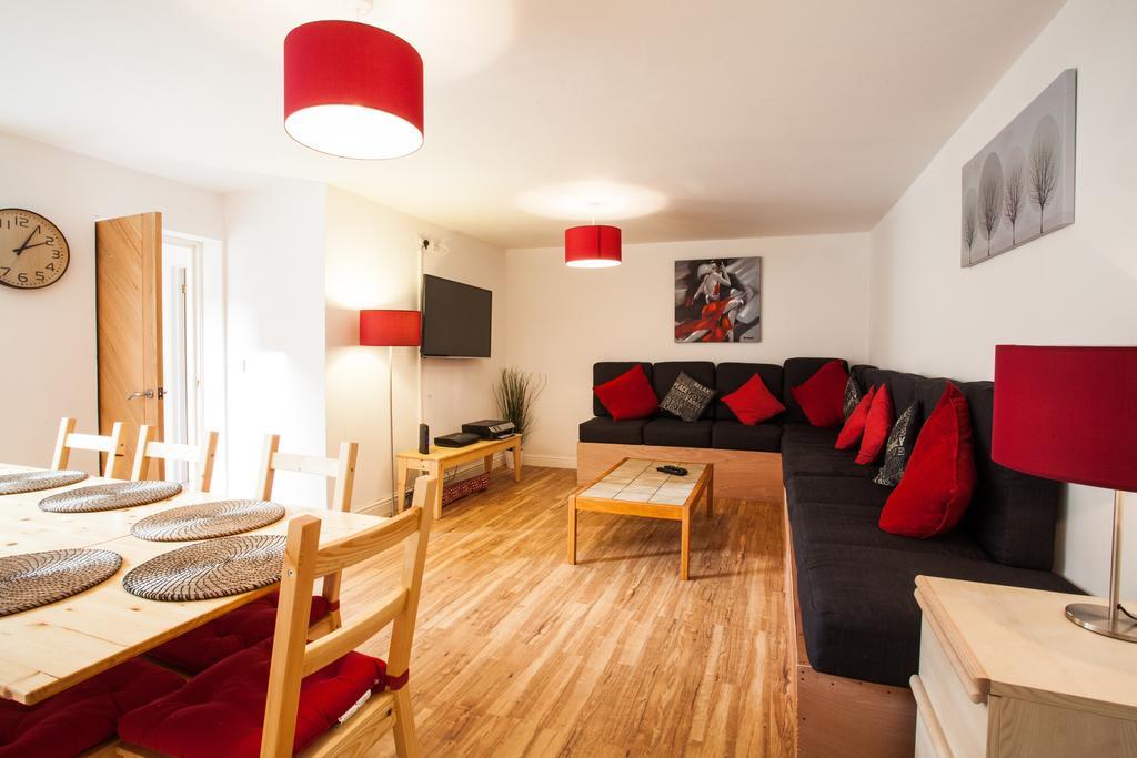 1 Fitzhamon Embankment Apartments Opposite Principality Stadium - Long Stay Offer Cardiff Eksteriør bilde