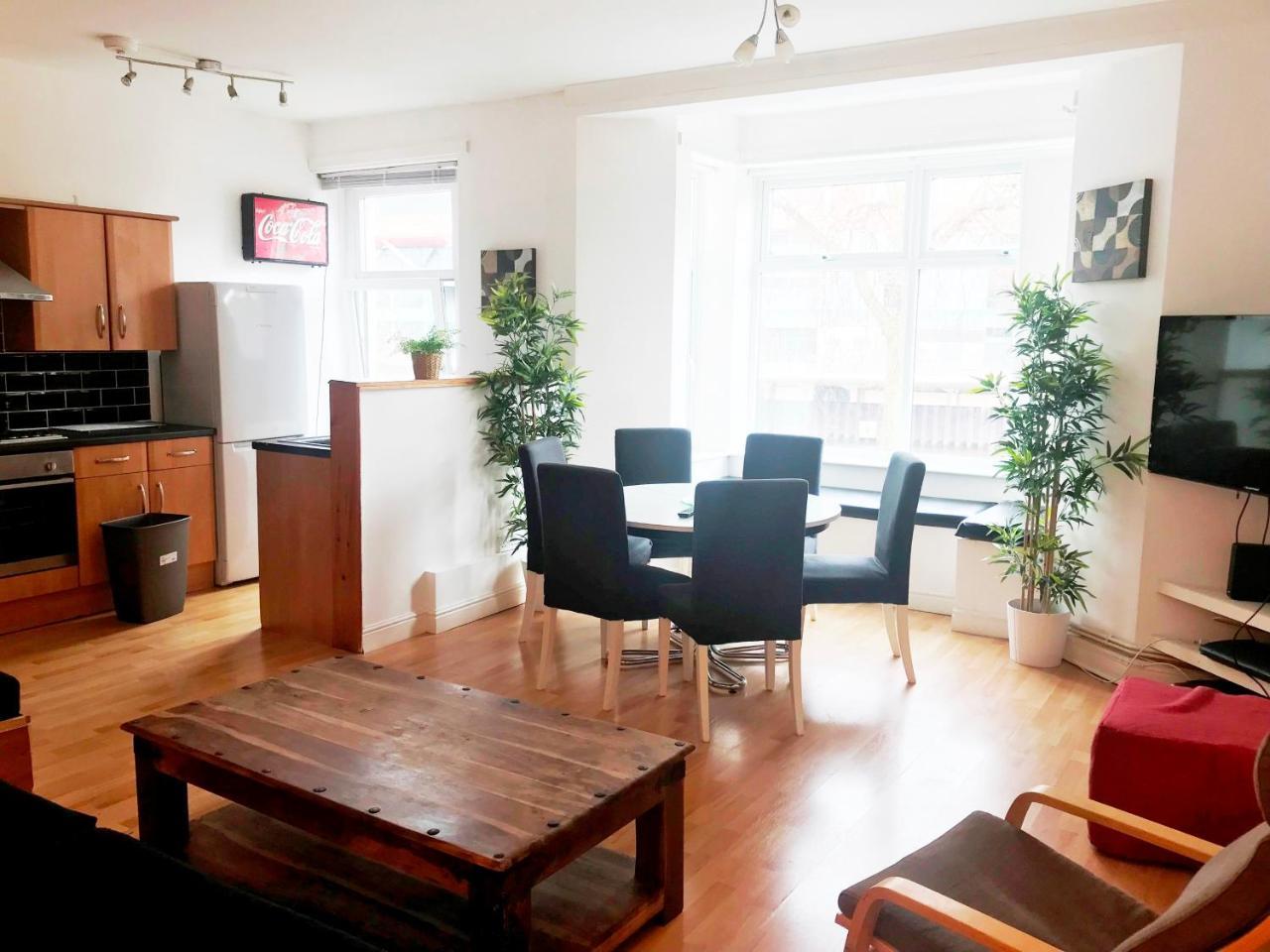 1 Fitzhamon Embankment Apartments Opposite Principality Stadium - Long Stay Offer Cardiff Eksteriør bilde